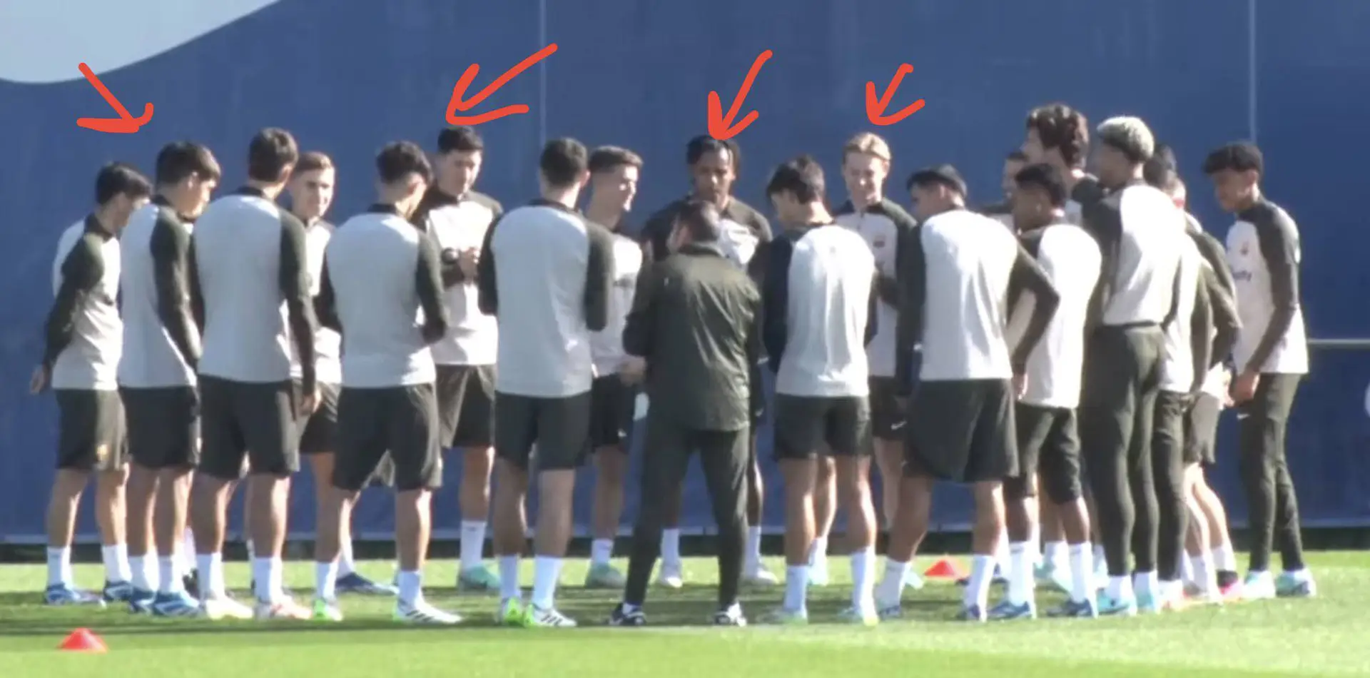 Barcelona receive HUGE injury boost as five players return to training ahead of El Clasico